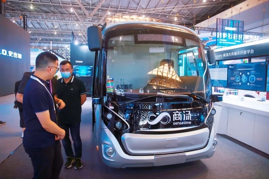 商汤现出了快手相