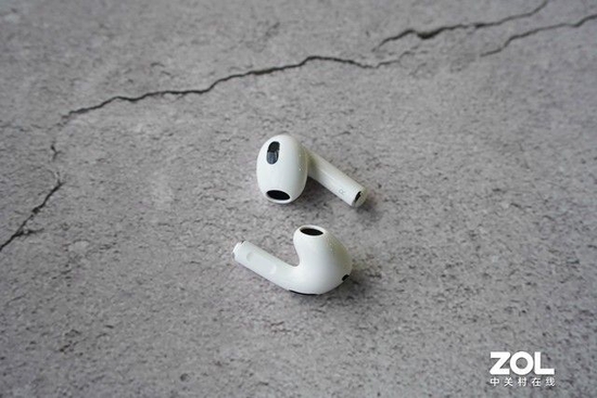 AirPods 3