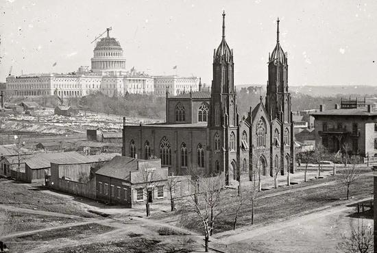 1863年的华盛顿国会大厦 图片来源：monovision