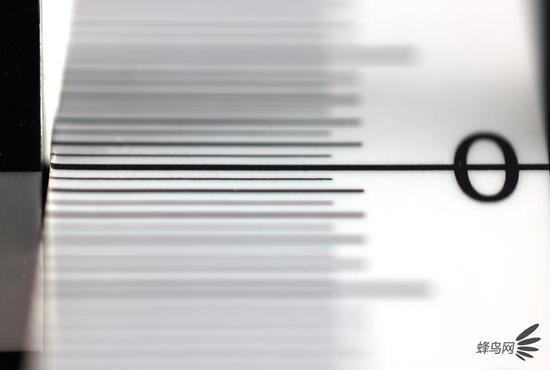 新浪科技综合|最大1.4倍放大倍率 佳能RF100mm F2.8 L MACRO IS USM评测