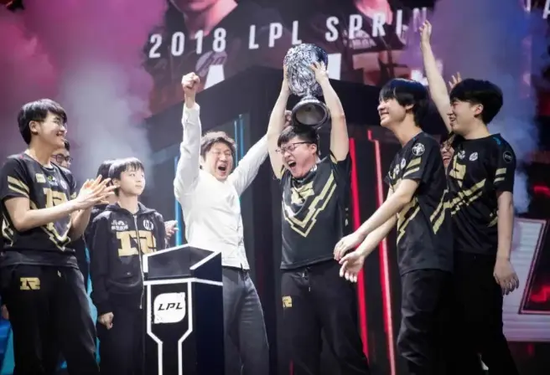 2018年LPL春季赛RNG夺冠，Uzi的第一个冠军