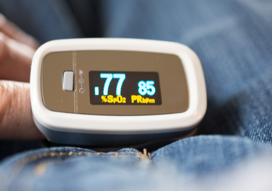 在一些病例中观察到，当患者显示出极低的血氧水平时，并没有表现出呼吸困难的体征|图片来源 https：//cdn.the-scientist.com