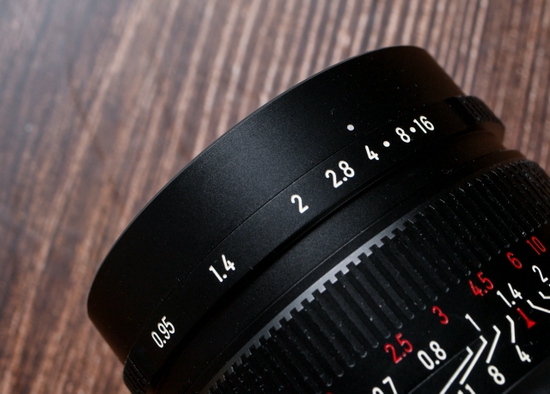 新浪科技综合|大光圈的诱惑 七工匠50mm/0.95镜头试用