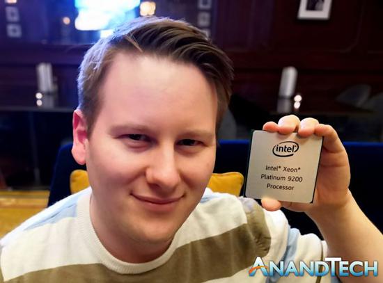 56核Xeon Platinum 9200现身 有史以来最大的