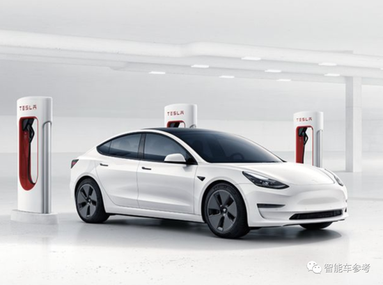 创事记|特斯拉超充向所有车开放,马斯克一年多赚1600亿,老车主:?