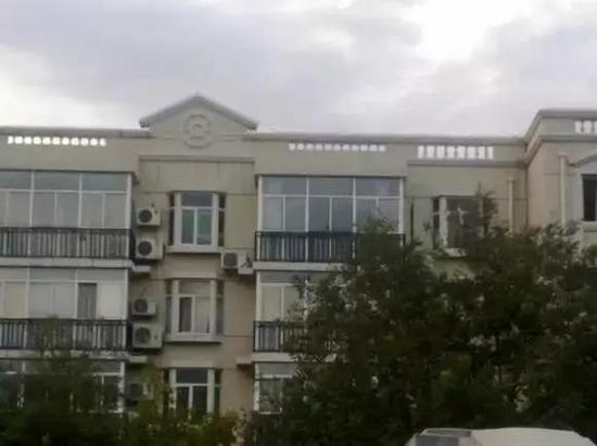 王珞丹住址:只因自拍瞳孔倒影暴露住址?一张照片是怎么出卖你的