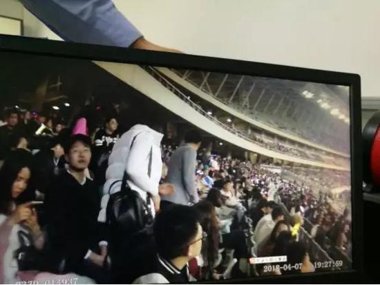 张学友遵义演唱会 演唱会现场视频(图片来自中国日报)