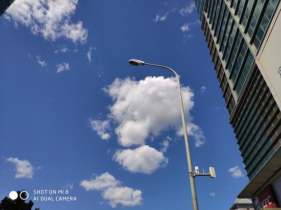 终于知道该买谁 小米8与努比亚Z18旗舰手机大