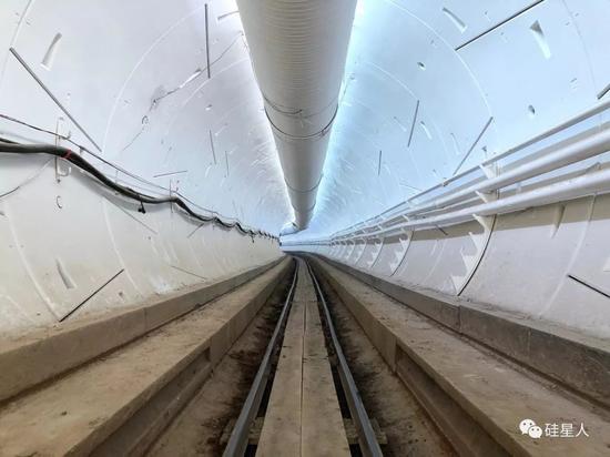 马斯克挖的洛杉矶地底隧道，即将开通！