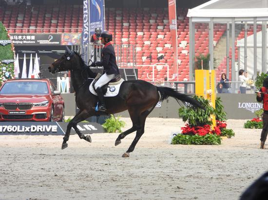 焦距：54mm　 光圈：f/4.5　 ISO感光度：280