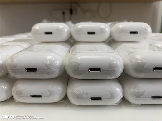 Airpods 2包装盒曝光 大概率将在黑五上架 手机新浪网