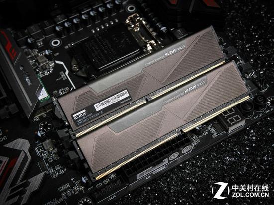 科赋BOLT X 8GB DDR4 3200