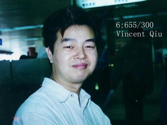 网上冲浪:25年前,互联网大佬在最原始的论坛网上冲浪 1998年,CFido站长大会上的求伯君