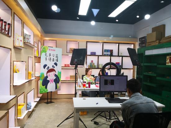 新冠肺炎阴影下,电商续了谁家的命?