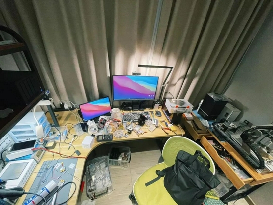 [​IMG]