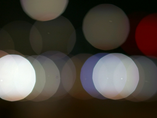 新浪科技综合|大光圈的诱惑 七工匠50mm/0.95镜头试用