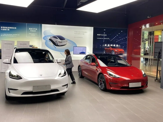 Model Y屠榜背后，博弈大师马斯克下张牌咋出？