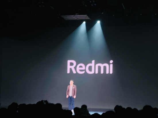 Redmi K50 电竞版发布：首发安卓最大尺寸X轴马达 与AMG车队合作