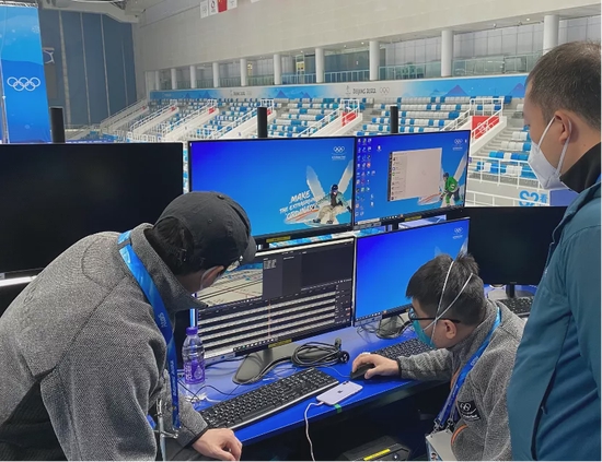 阿里云工程师在冬奥赛场做技术调试