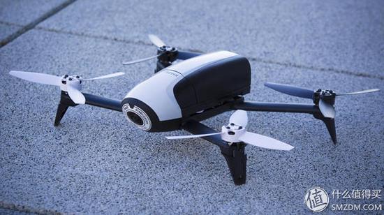 高续航高航速:派诺特bebop 2 drone无人飞行器