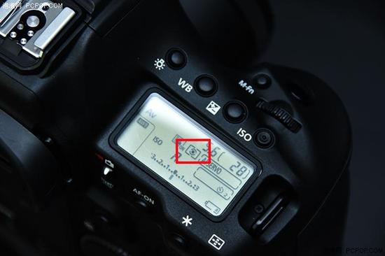 中高端单反肩屏上的测光标识