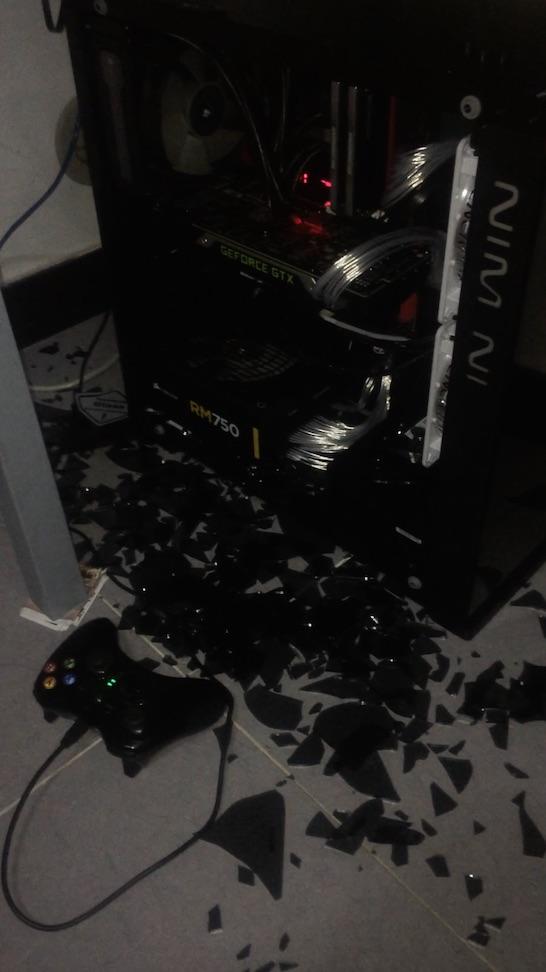 据说机箱侧面玻璃会爆炸如何避免被炸伤3