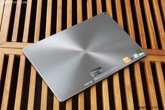 配121色域的3k屏幕华硕灵焕3变形本评测