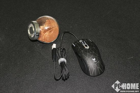 
	雷柏V26S光学游戏鼠标