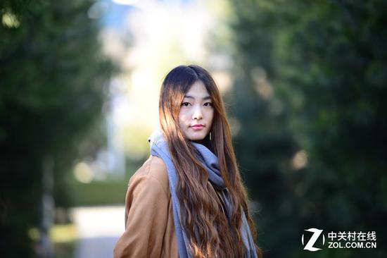 谁是人像镜皇 尼康105mm f/1.4与85mm对比(8)