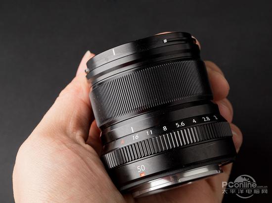原来大光圈镜头也可以这么小富士50mmf2评测2