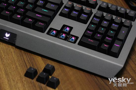  采用自适应贴片LED导光柱设计