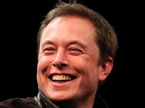 据国外媒体报道,特斯拉现在的ceo埃隆-马斯克(elon musk)曾是paypal的