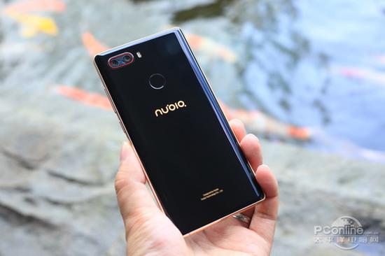 努比亚z17s评测:无界全面屏 魅力四摄