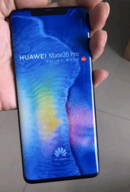 华为Mate20 Pro机模谍照