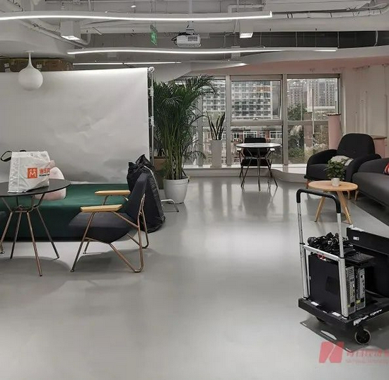 衣二三公司內景 圖片來源:每經記者溫夢華攝