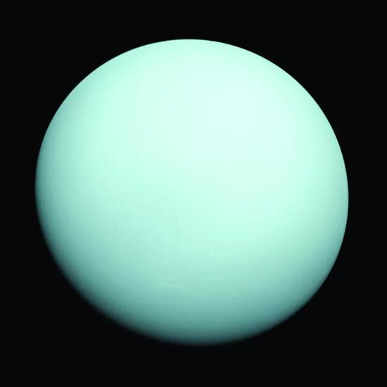 旅行者2号拍摄的天王星照片。