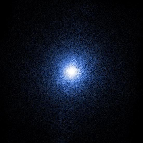 钱德拉X射线天文台拍摄的天鹅座X-1照片。 来源维基百科