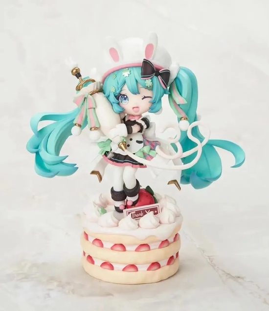 初音未来手办，图源哔哩哔哩会员购官方微博