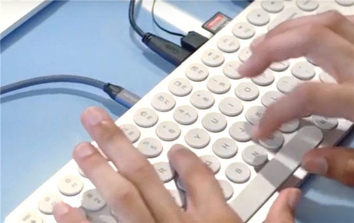 厂商推出多功能键盘 集成USB