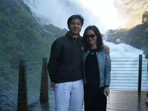 李彦宏的老婆:她就是李彦宏背后的女人