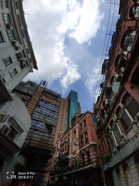 ����Axon 9 Pro����