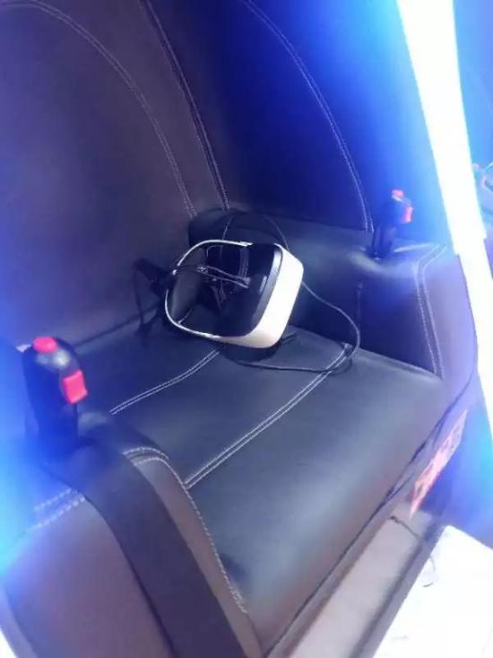 vr游戏厅:VR体验馆为何都成了“游戏厅”?