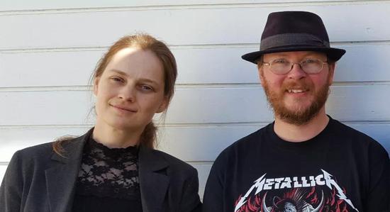 计算机科学家Eva Rotenberg（左）和Jacob Holm（右）在2019年提交的一篇论文，成为了他们破解一个数学谜题的文章的指引。| 图片来源：University of Copenhagen