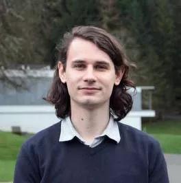 菲尔兹症:拿过菲尔兹奖的数学家,也曾怕数学 Peter Scholze 现年30岁,波恩大学教授,在代数几何学中发起了革命,成为最年轻的菲尔兹奖得主之一。