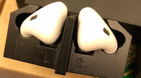 再也不怕耳机音质不好了，苹果AirPods新维修工具上线