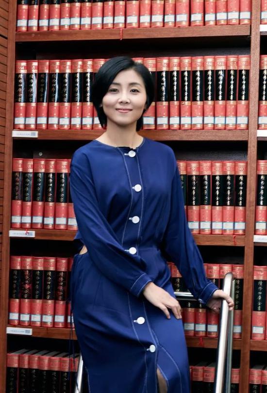 颜宁:天真、纯粹、追求最本质目标的科学家|清华大学|颜宁|普林斯顿_新浪科技_新浪网