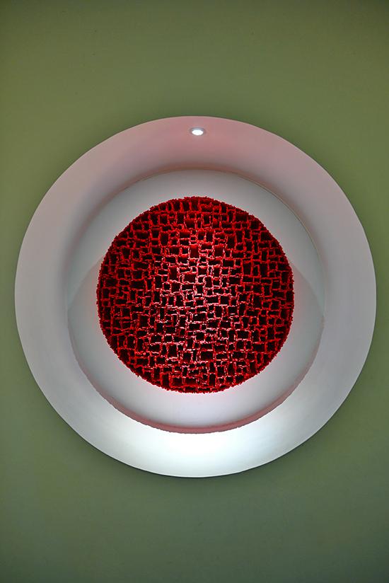 镜头: 尼克尔 Z 24-70mm f/4 S 焦距:24mm ISO:800 光圈:F4 快门:1/25s