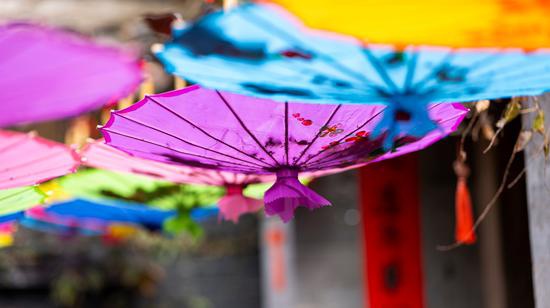 新浪科技综合|四胞胎老大出世 松下LUMIX S 85mm F1.8评测