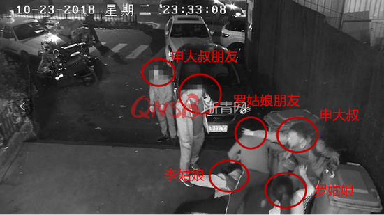 女子學抖音搭訕男子 被反撩強吻后打群架進了派出所