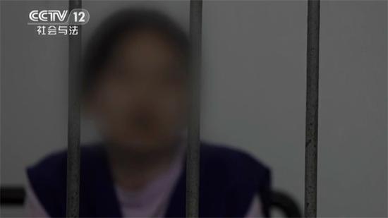 黃鱔門女主角看守所內(nèi)接受采訪:兩個(gè)月賺了9萬多